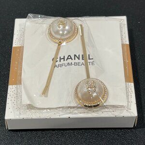 Chanel N5 Beaute Hair Pins (1207)